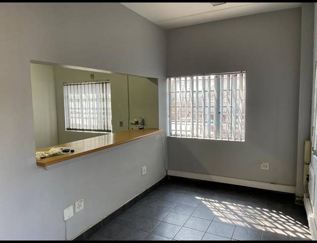 INDUSTRIAL PROPERTY TO RENT IN GATEWAY INDUSTRIAL PARK